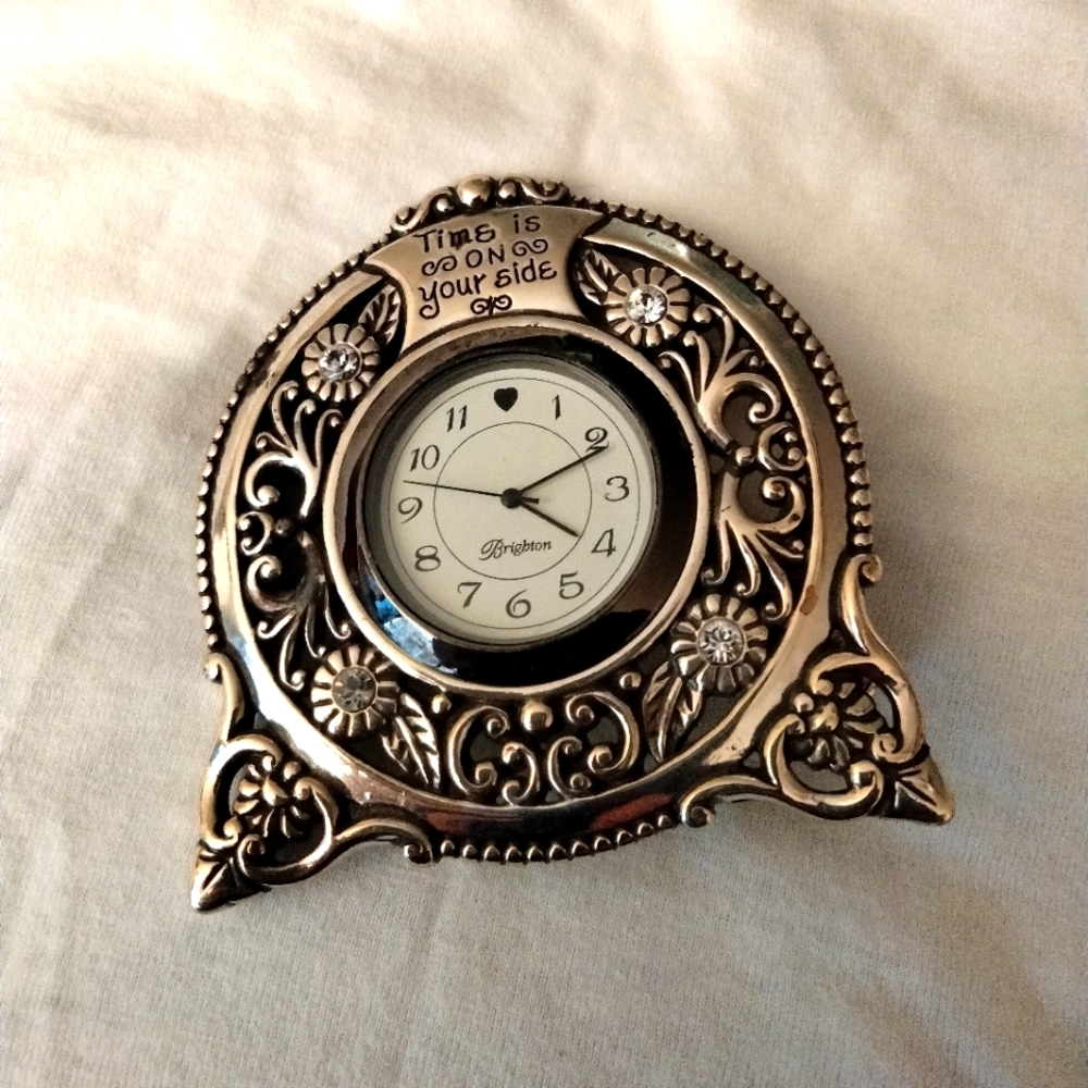 Brighton Silver Mini Desk time is on ur side- needs new battery